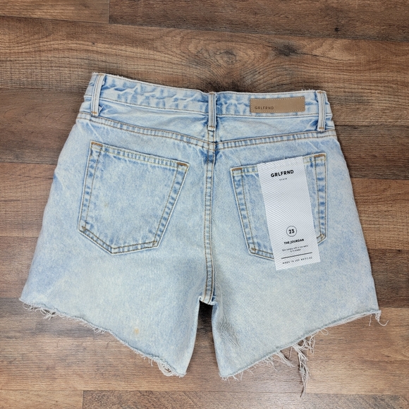 🆕️ GRLFRND Jourdan Distressed Button Fly Jean Shorts **FLAW** - Picture 4 of 10